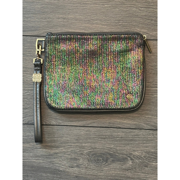 Kendra Scott Metallic Woven Wristlet Detachable Strap Purse Dark Iridescent OS - Picture 4 of 15